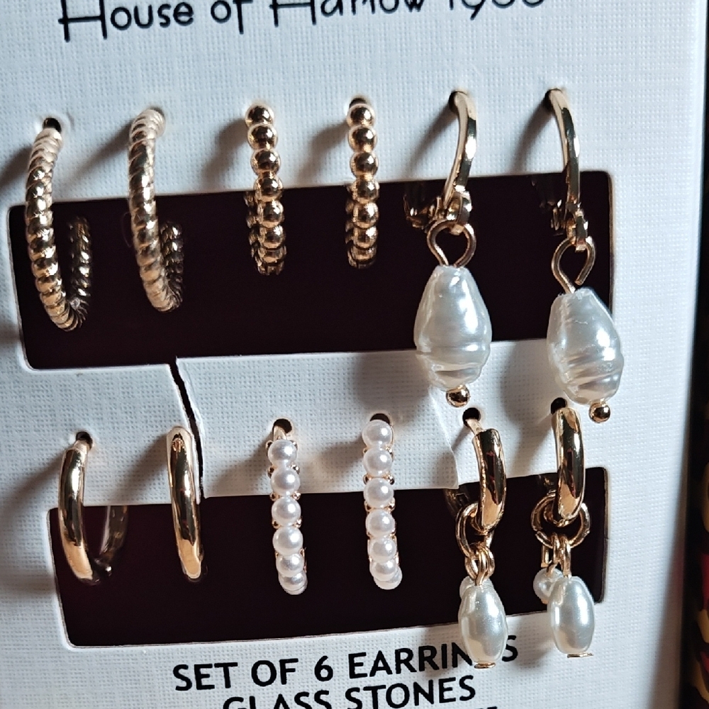 House of Harlow 1960 Gold and Pearl Earring Collection - Picture 5 of 5